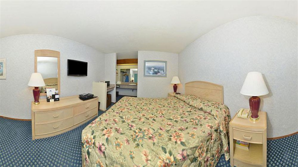 Good Living Inn San Carlos Buitenkant foto